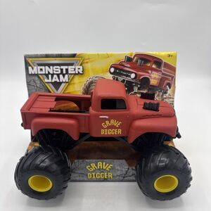 Spin Master Monster Jam Red Grave Digger 1:24 Series 26 NEW 2025